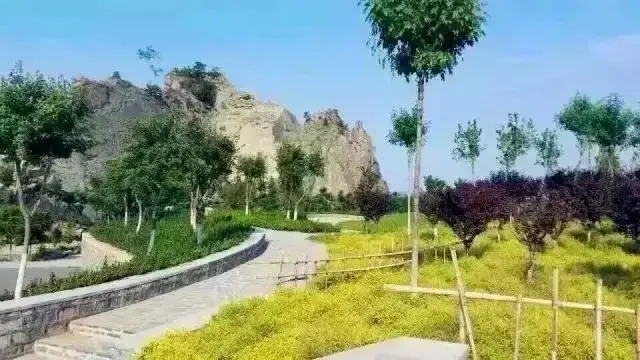 随手解锁华山珑城美炸天内景,不美你告我~
