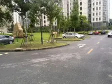 精装修,特美夜景,拎包入住,2011年电梯复式。