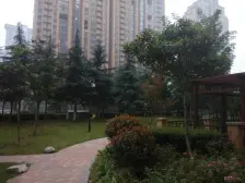 店长力推有俩车位储藏间花园小区4+1户型三大公园地铁