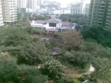 阳台对园林的大二房100平方正
