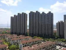 公园道一号二期 4室1厅 南 北