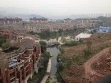 凤凰湾精装两房拎包入住