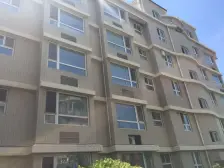 弘基一期 电梯房 采光充足 实木装修 近理工 近地铁