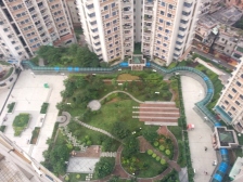 人民公园旁 东湖花园大三房 朝小区看园景 采光通风好