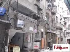 此房户型手续齐全,格局好,采光好,无遮挡,出行方便