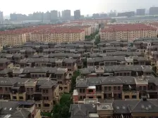 保利东湾国际花园 南北通透,采光好 装修好,环镜优美 周边匹套完善,,出行方便