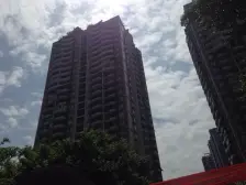 小龙坎 港城花园三房80万