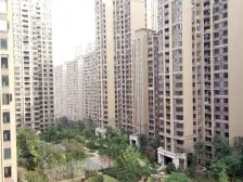 龙头寺 鲁能星城六街区五房330万