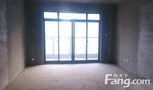 0.5%--曲江城市花园,不临街位置,毛坯三居室,有