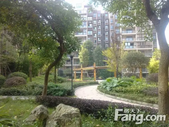 紫坪锦苑实景图