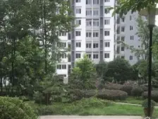 渝中轻轨站旁住家精装修看房方便