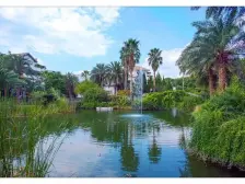 带采光天井,大开间,小区中心位置,中式风格,采光充足